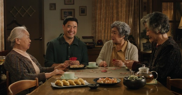 BibigoとRethinkは俳優Randall Parkと協力して、米国のK-Foodを宣伝しています