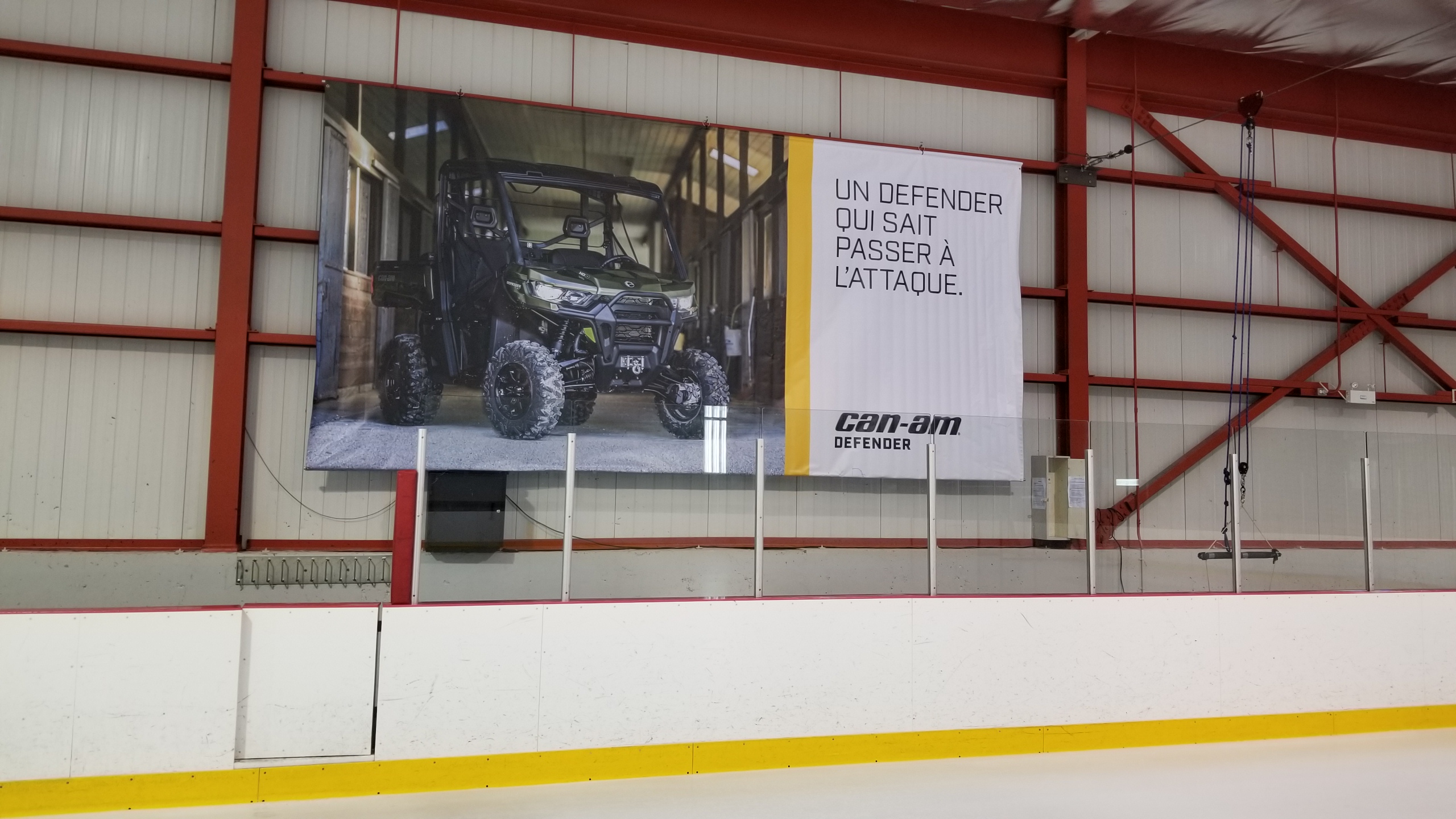 SportMedia Marketing Inc. et Futuresign Multimedia Displays, Inc