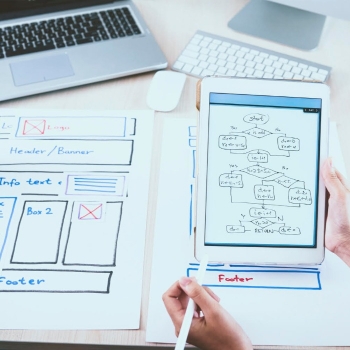 Entreprises, créez votre site web en 4 étapes Entreprises, créez votre site web en 4 étapes